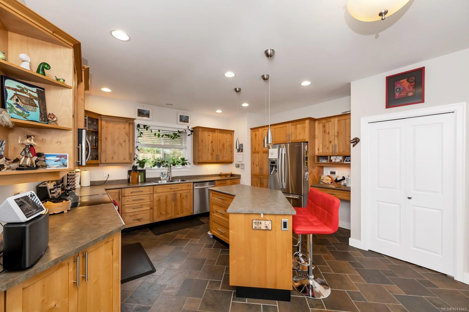 1735 Robert St, Crofton, BC