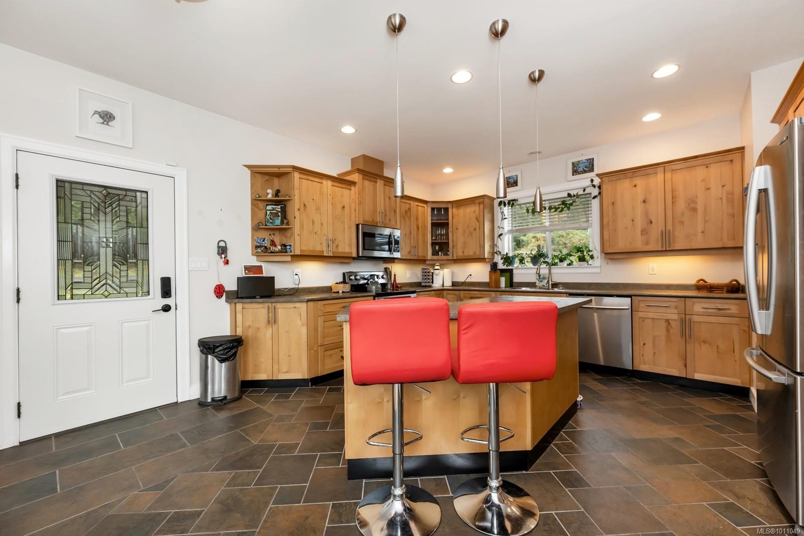 1735 Robert St, Crofton, BC