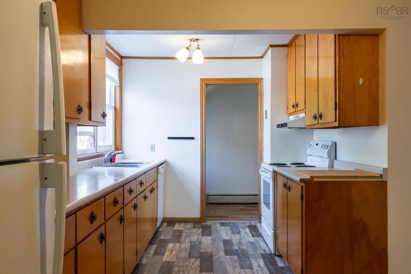 .. 17 Pitt Street, Port Hawkesbury, NS