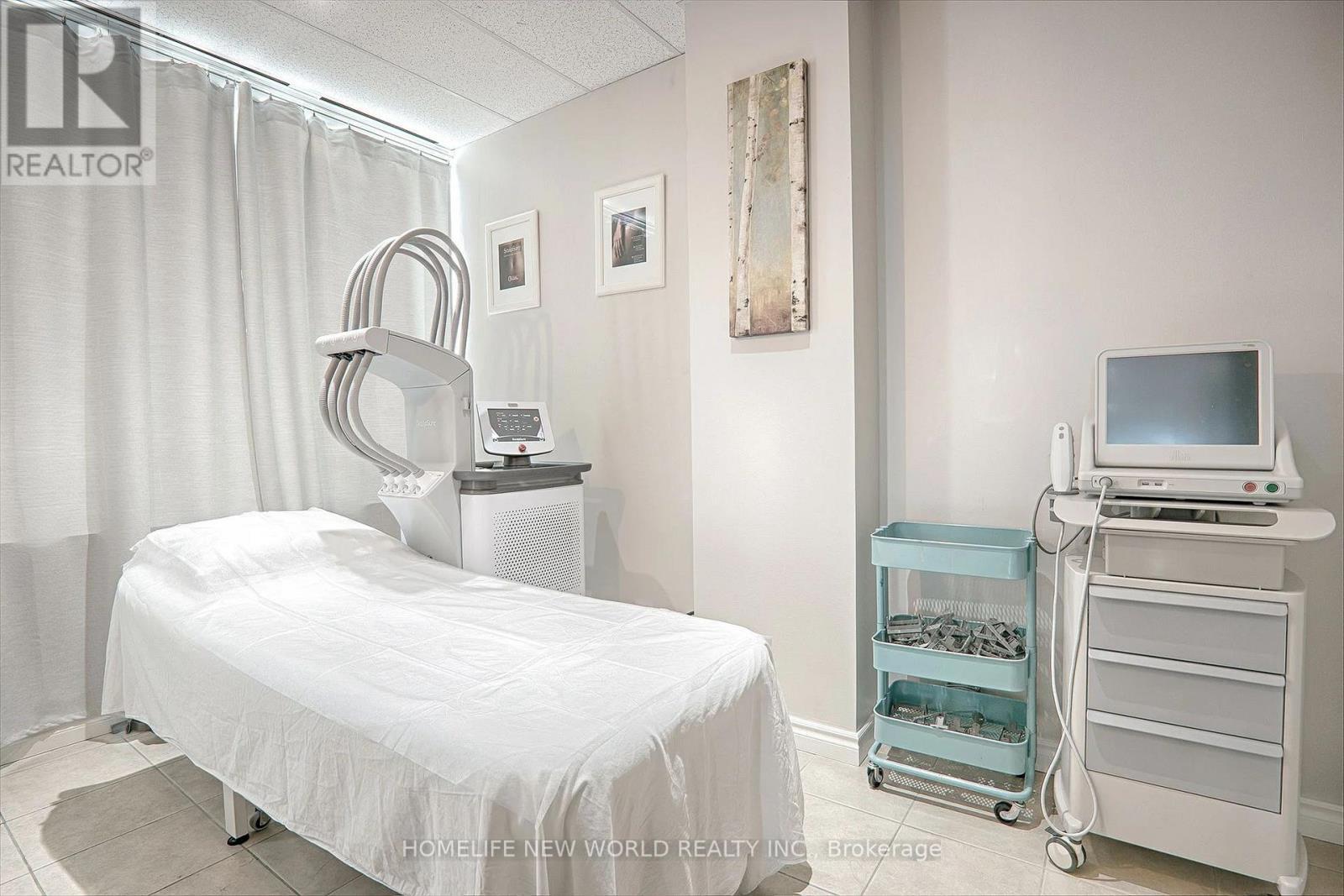 206 - 3621 Highway 7 E, Markham, ON