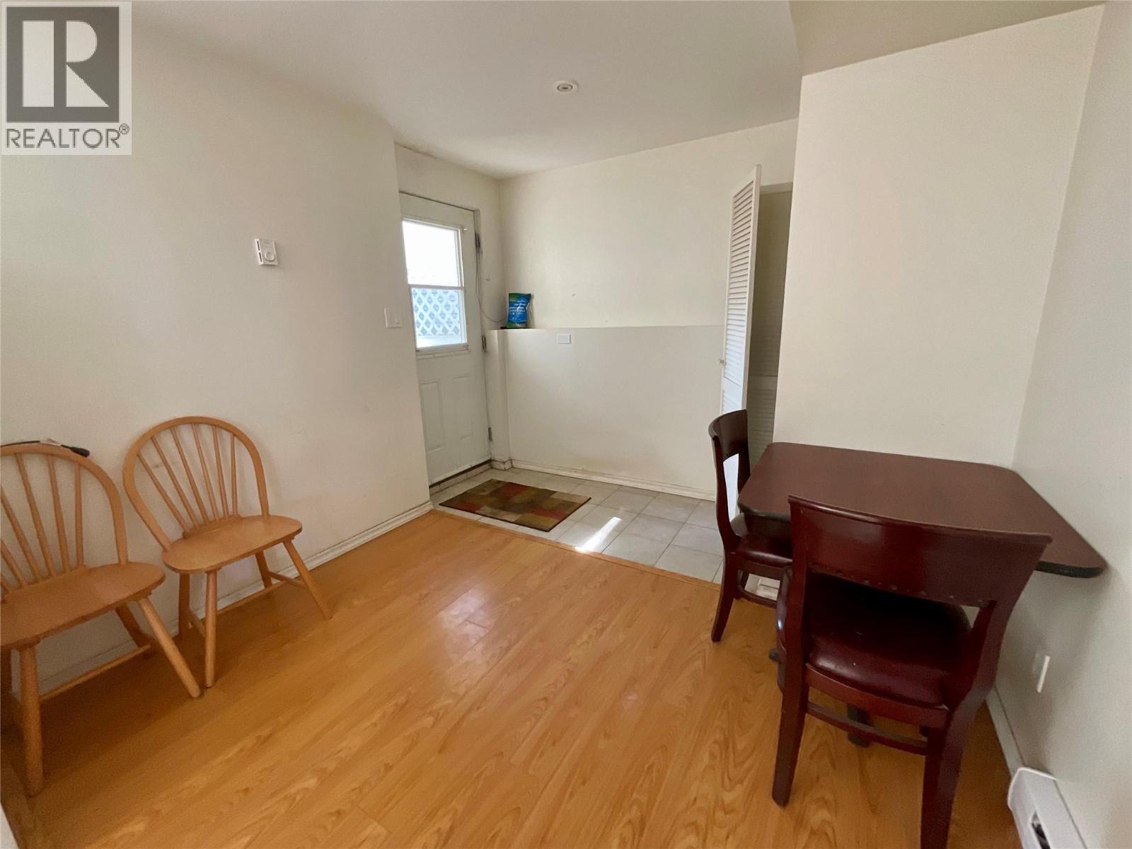 32 Valleyview Place, Tumbler Ridge, BC - Indoor