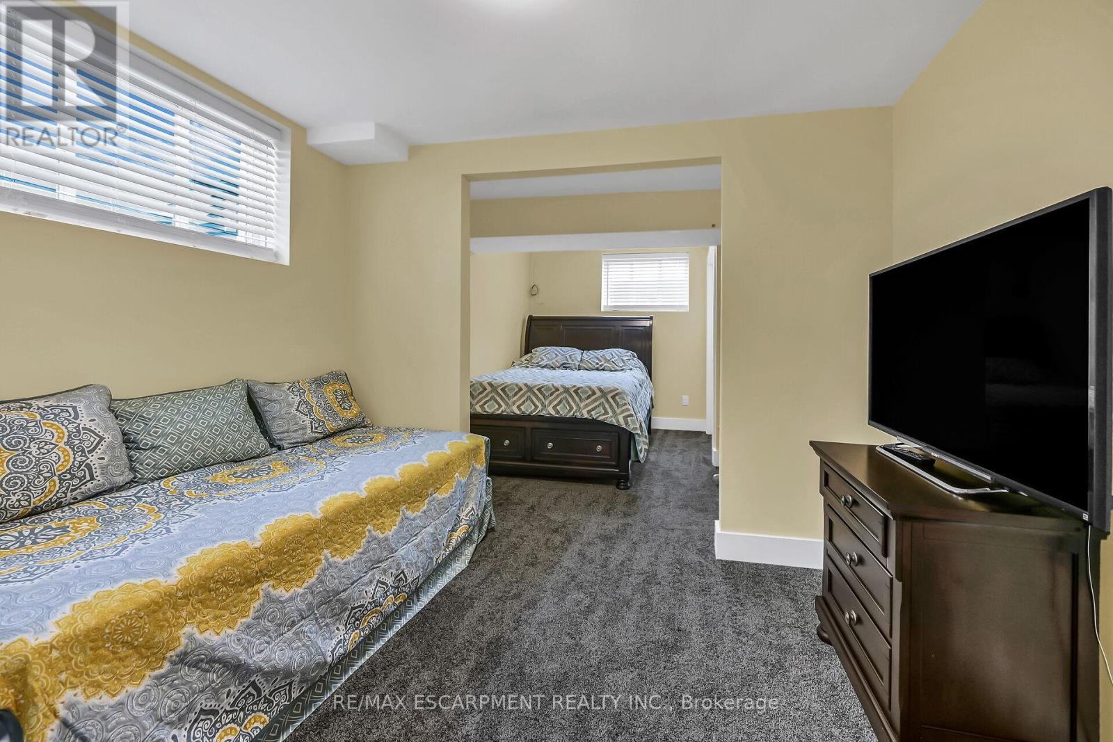 236 #55 Haldimand Road, Haldimand, ON - Indoor Photo Showing Bedroom