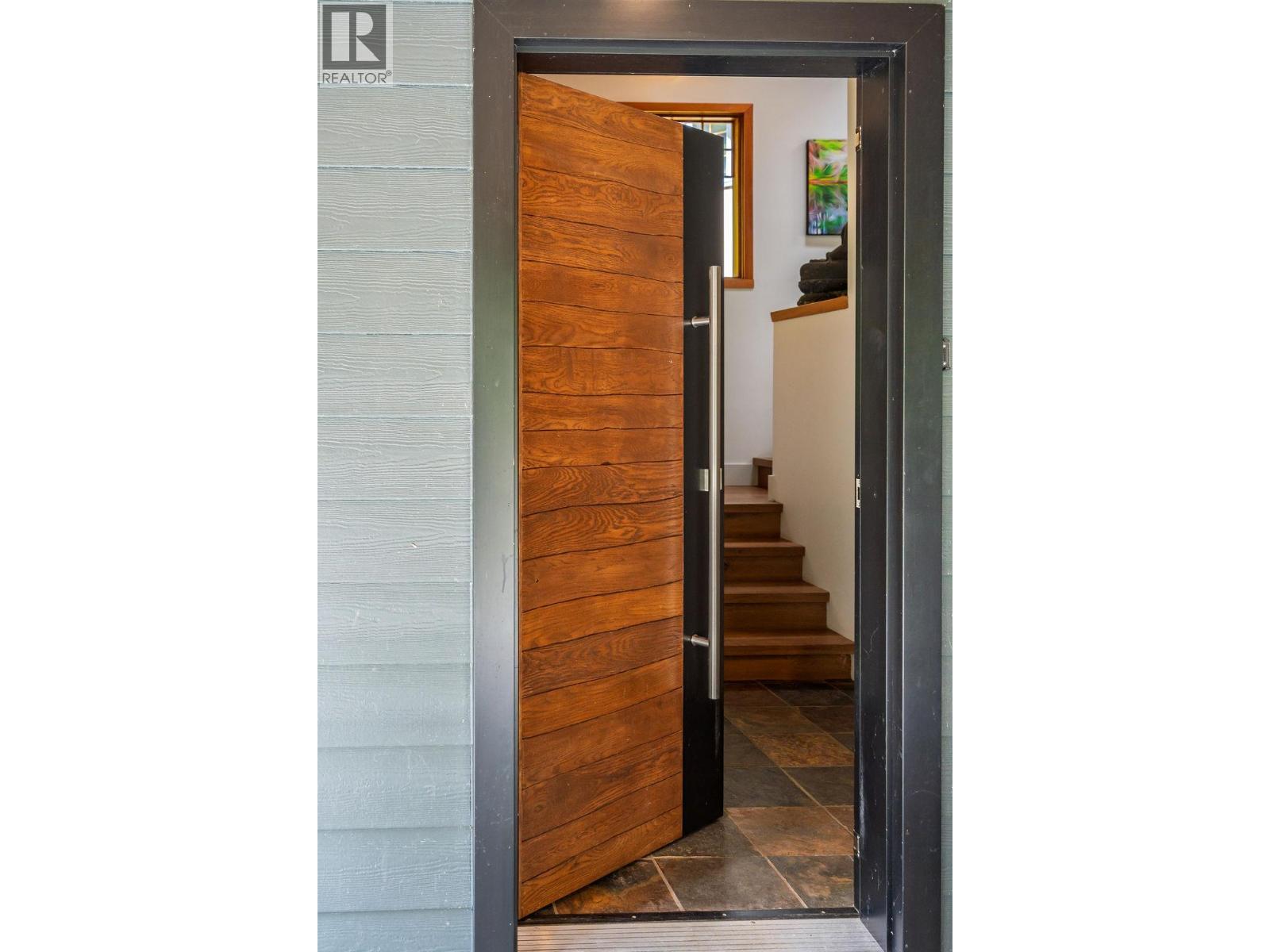 4225 3A Highway, Nelson, BC - Photo Showing Other Room