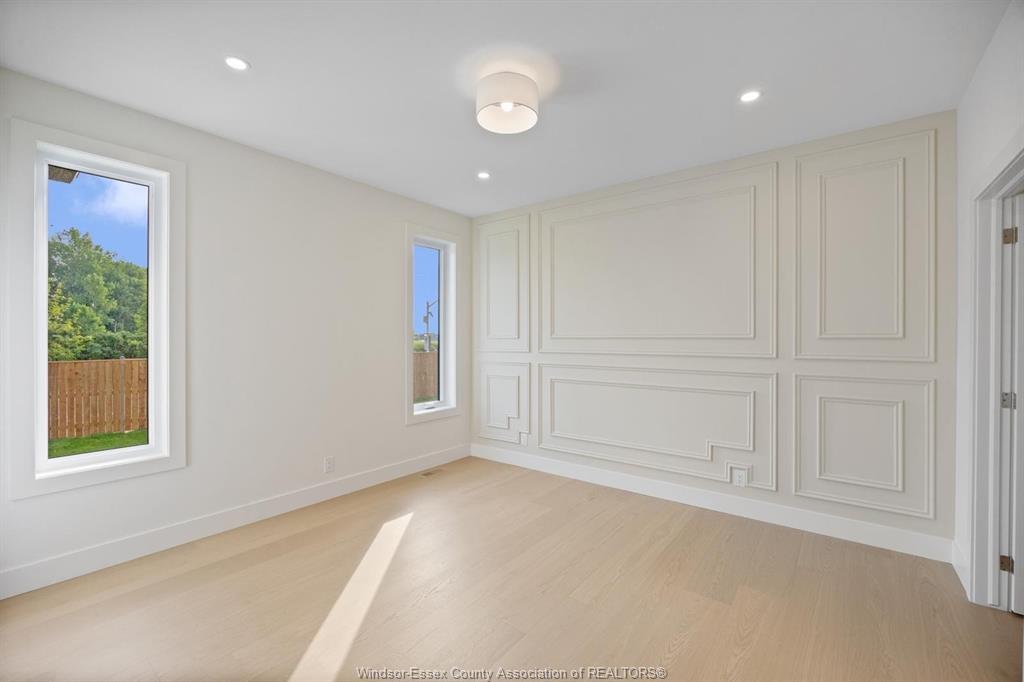 5 Eagle Street, Leamington, ON