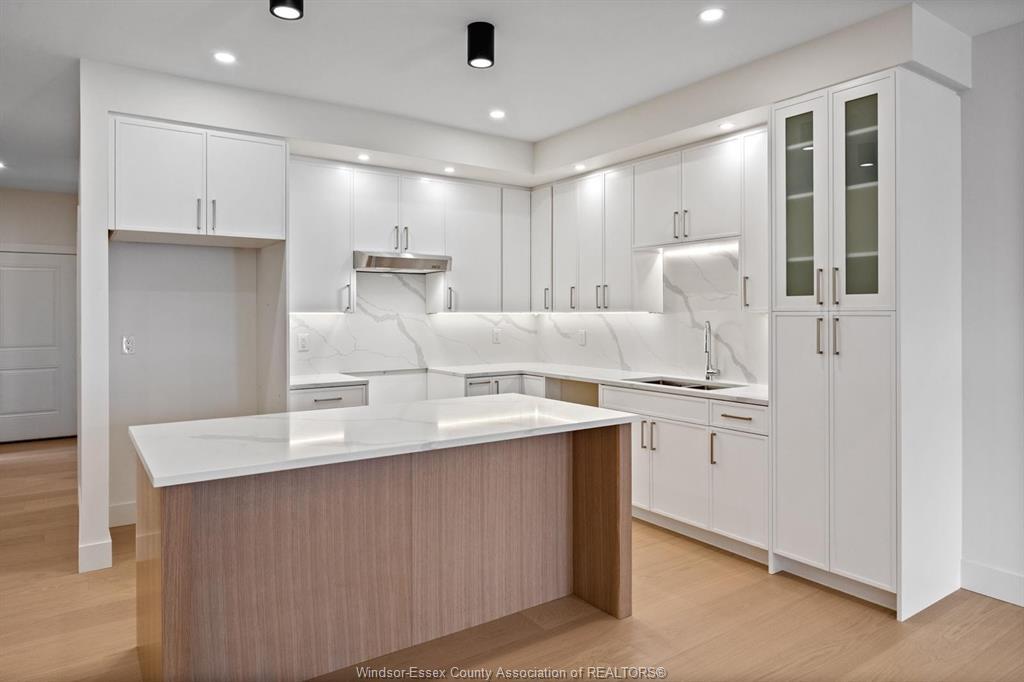 5 Eagle Street, Leamington, ON