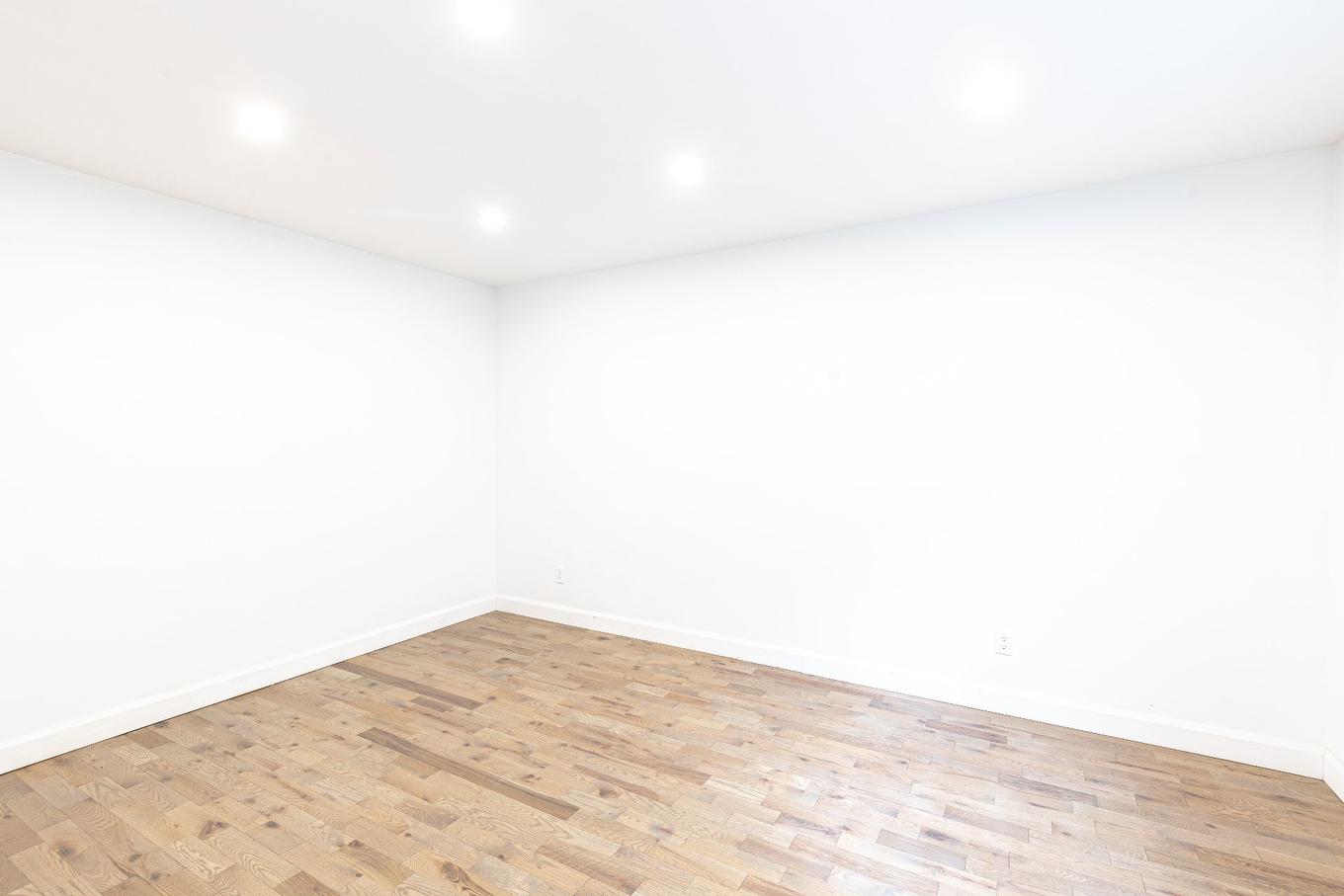 Primary bedroom - 235 - 237 Rue Ste-Marie, Terrebonne (Terrebonne), QC - Indoor Photo Showing Other Room