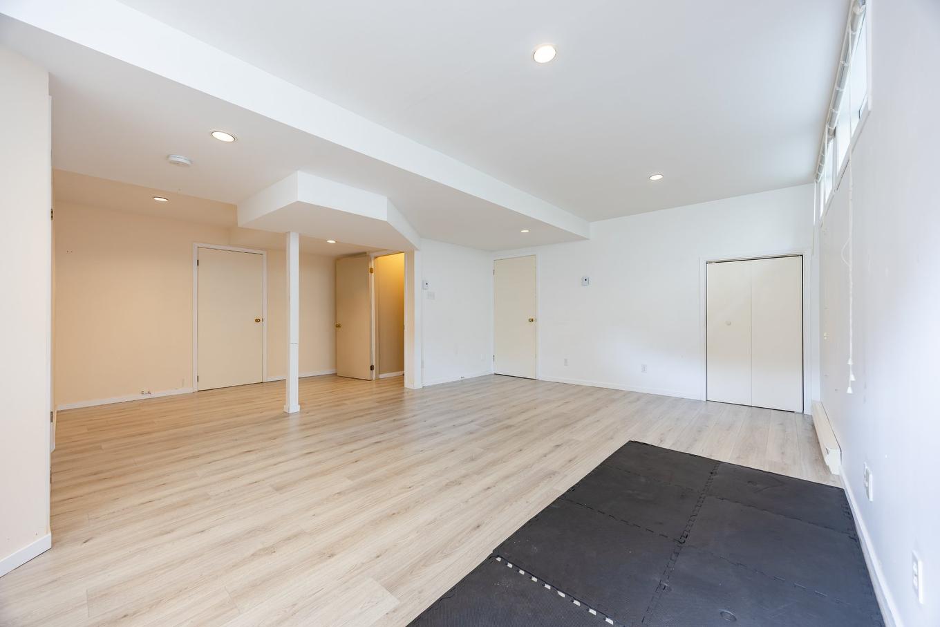 Basement - 1100 Rue Des Gélinottes, Longueuil (Le Vieux-Longueuil), QC - Indoor Photo Showing Other Room