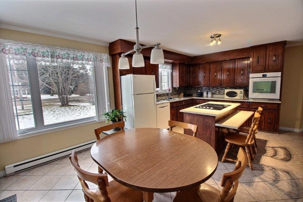 Kitchen - 799 Route 132 E., Nouvelle, QC - Indoor