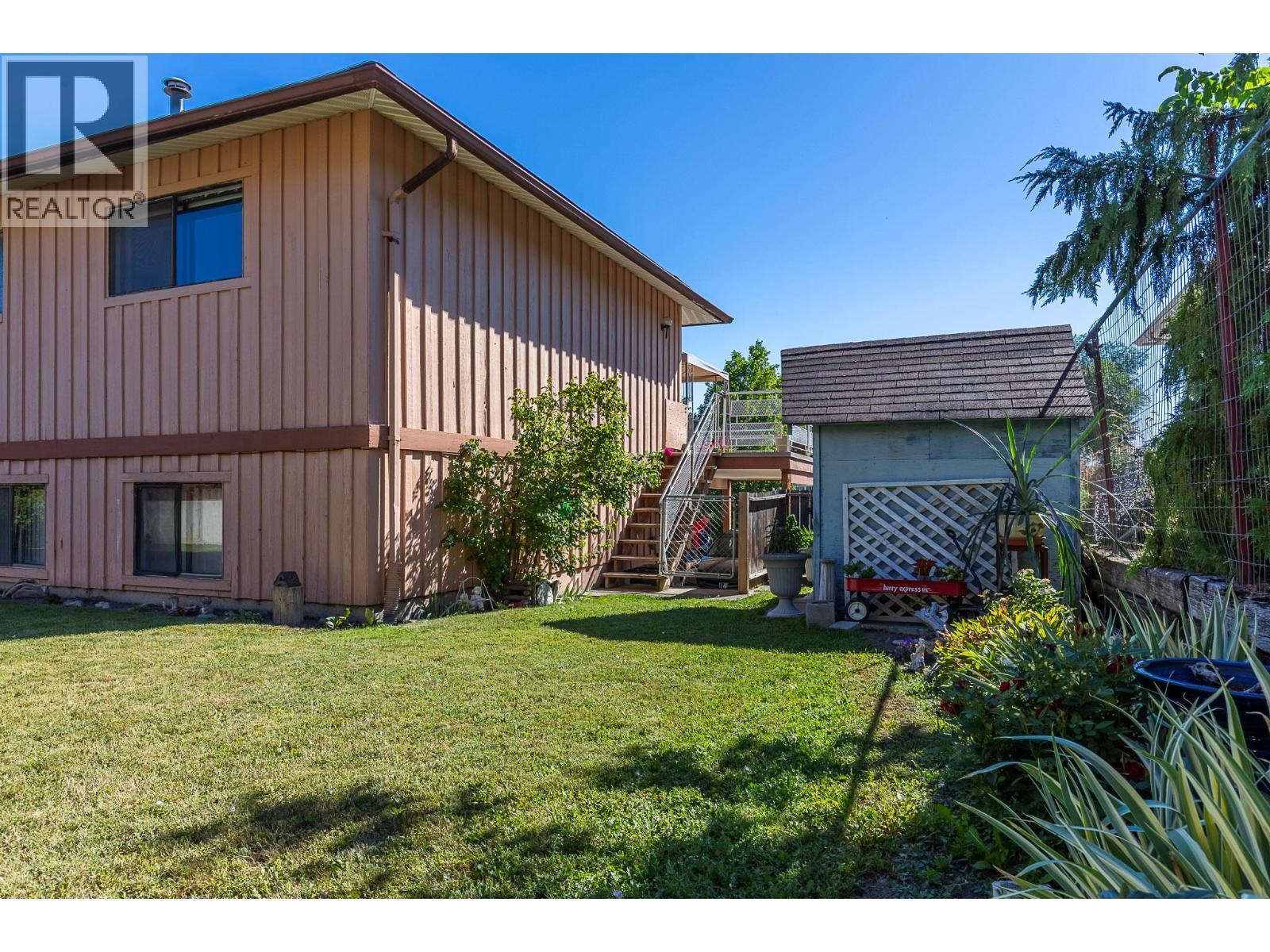 BACK YARD - 3011 11 Street, Vernon, BC - Outdoor