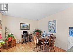 FAMILY ROOM - Right beside the Kitchen. -