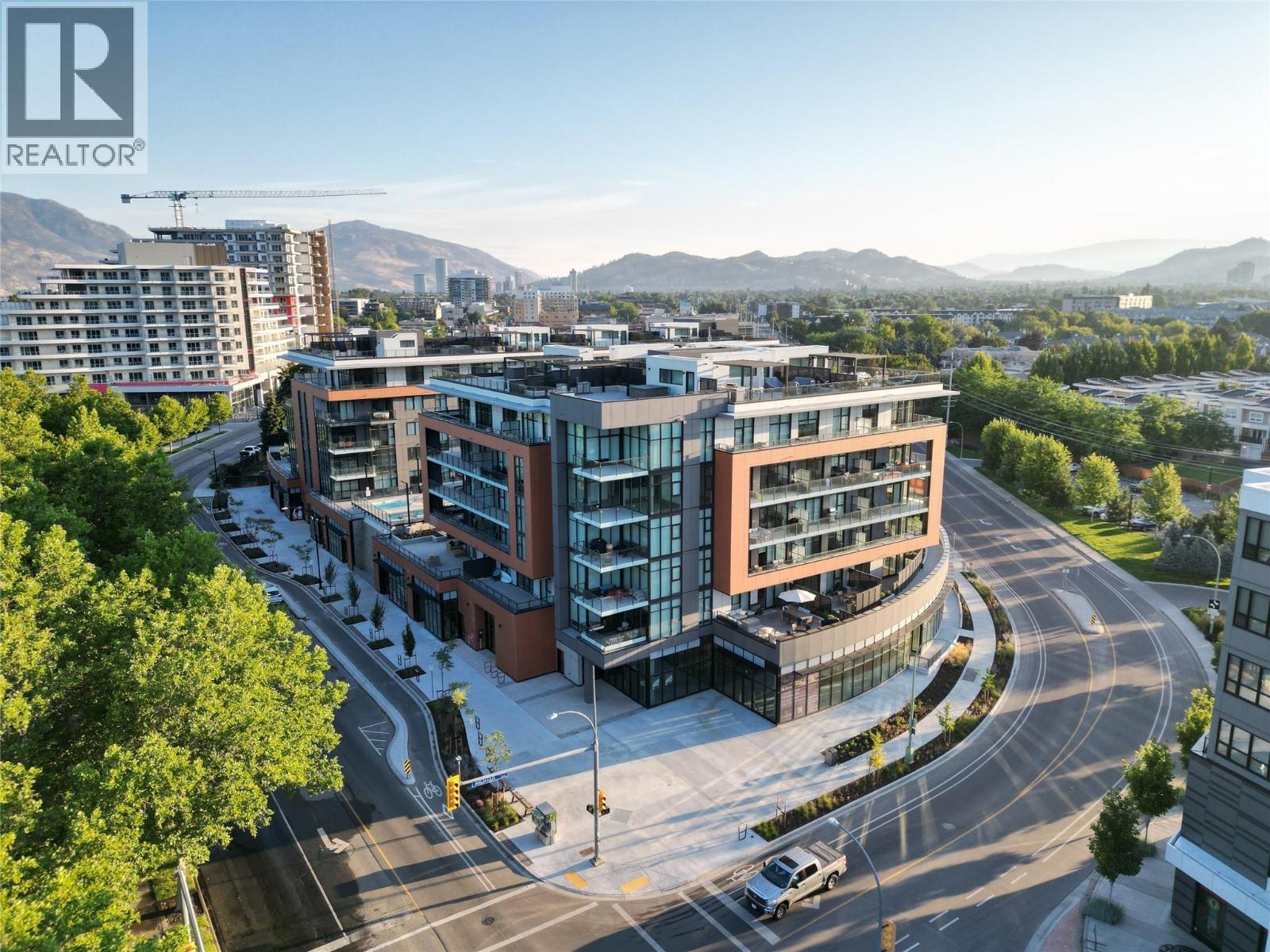 3413 Lakeshore Road, Kelowna, BC