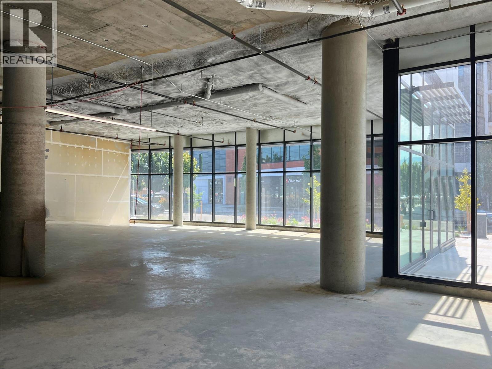 3413 Lakeshore Road, Kelowna, BC