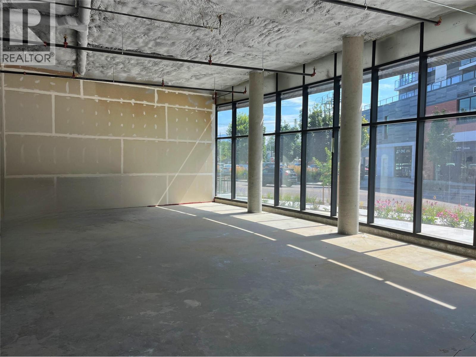 3413 Lakeshore Road, Kelowna, BC