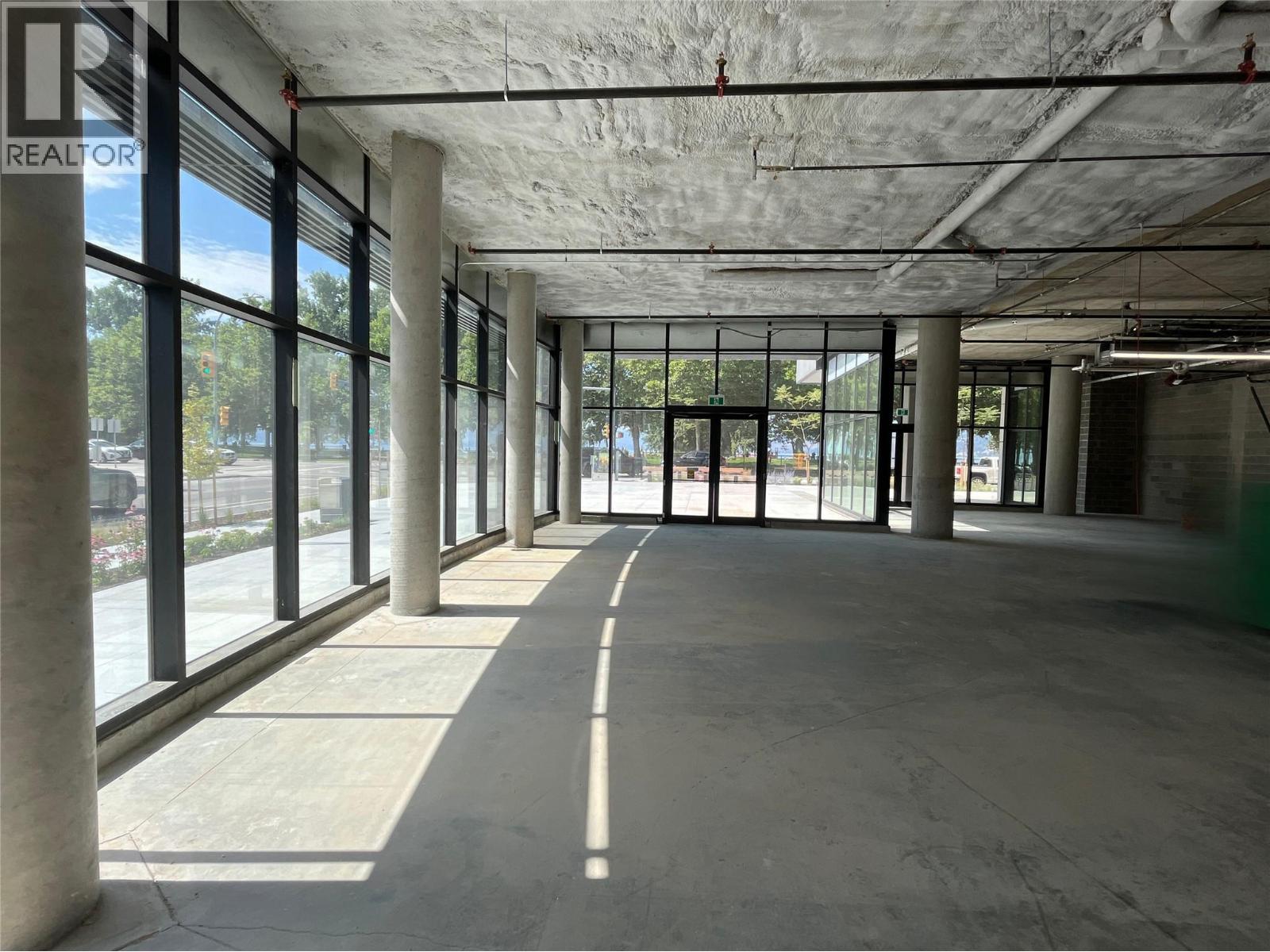 3413 Lakeshore Road, Kelowna, BC