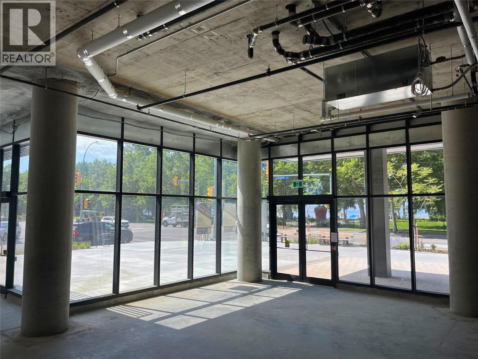 3413 Lakeshore Road, Kelowna, BC