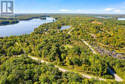 35 mins to Perth. 1.5 hrs Ottawa & 1 hr Kingston -