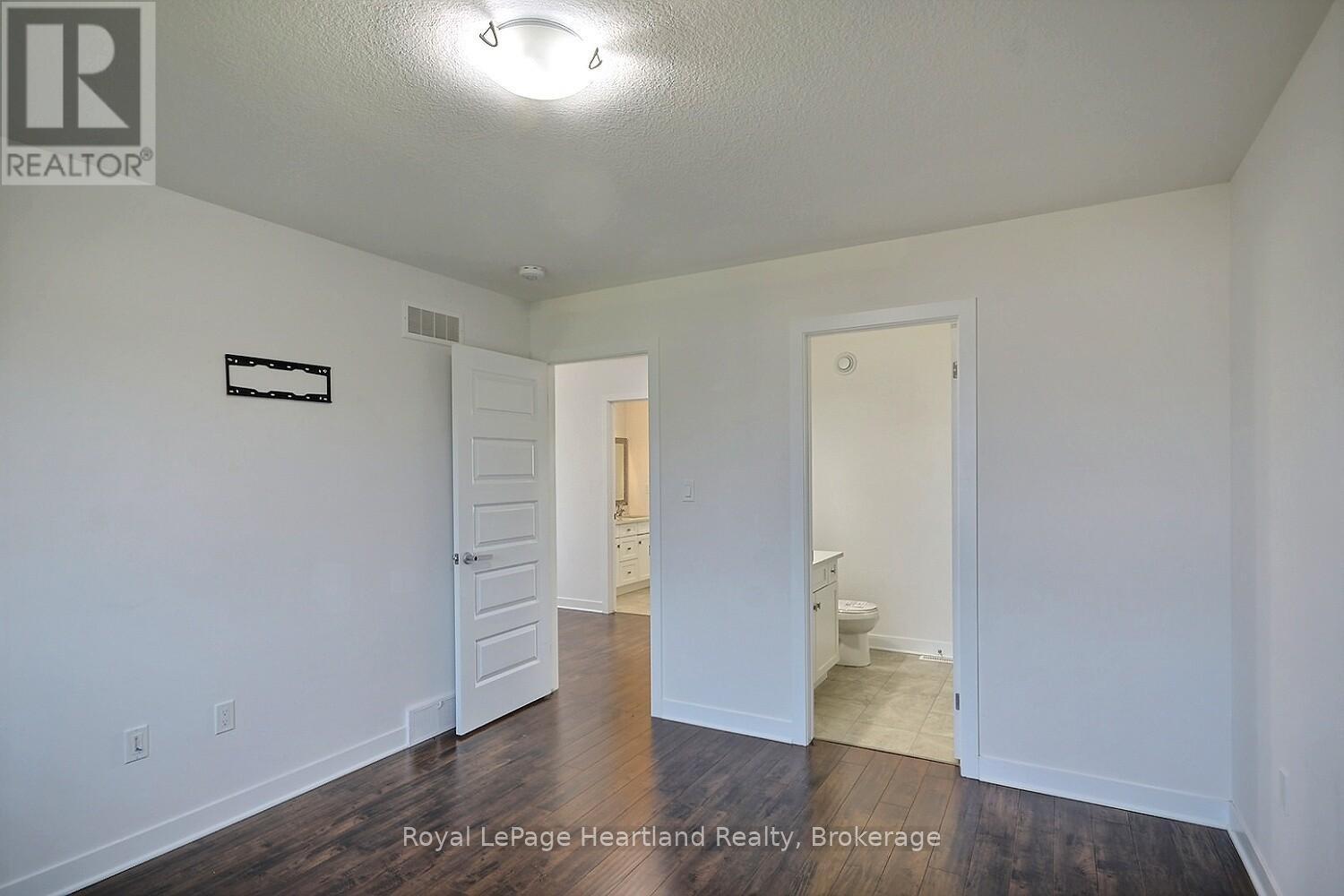 371 Beech Street, Lucan Biddulph (Lucan), ON - Indoor Photo Showing Other Room