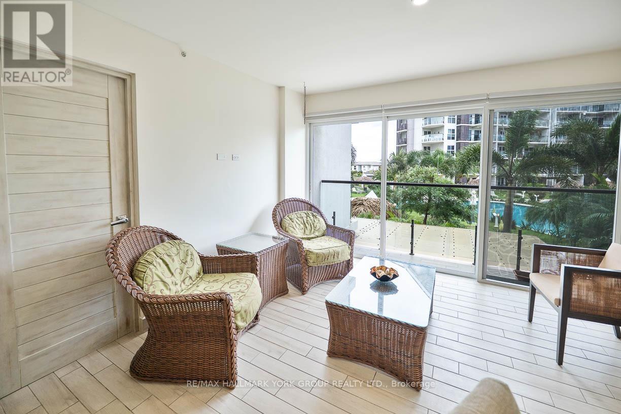 Playa Caracol - Ventanas Del Mar, Panama, ON - Indoor Photo Showing Living Room