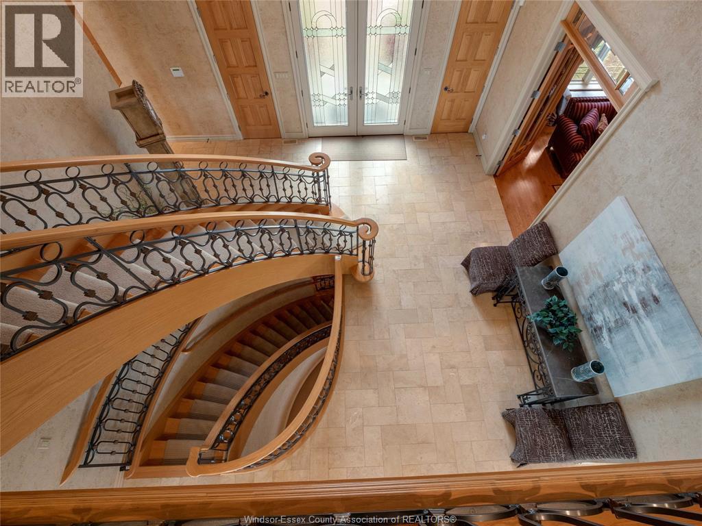 318 Crystal Bay Drive, Amherstburg, ON - Indoor Photo Showing Other Room