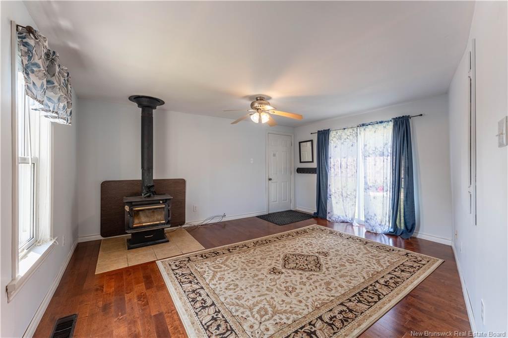 49 Hill St, Saint Stephen, NB