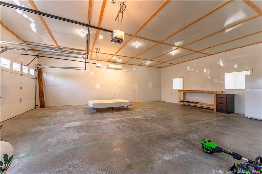 49 Hill St, Saint Stephen, NB