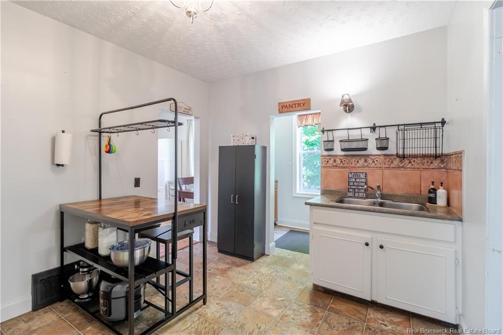 51 Main St, Stanley, NB