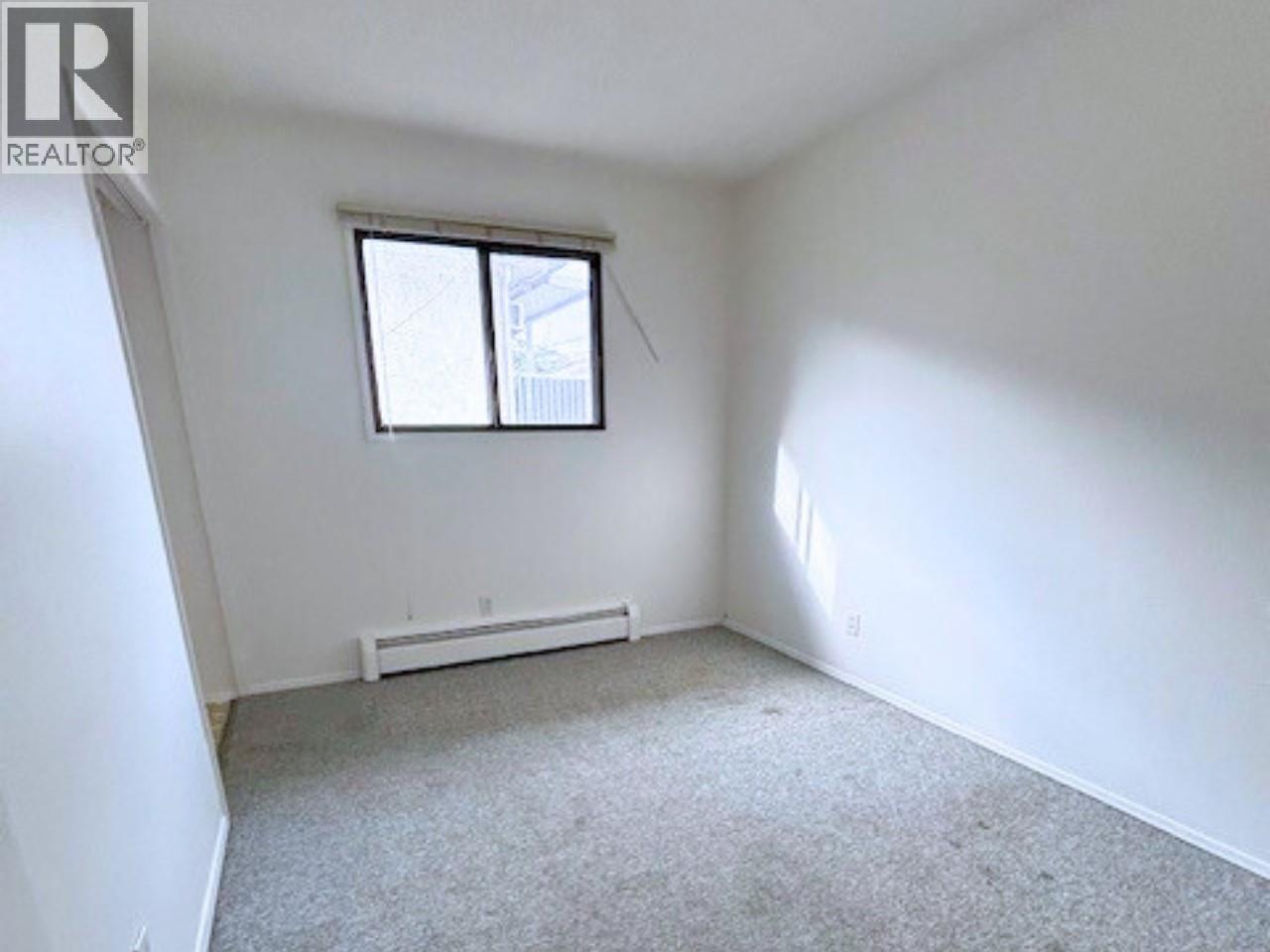 3710 25 Avenue, Vernon, BC - Indoor Photo Showing Other Room