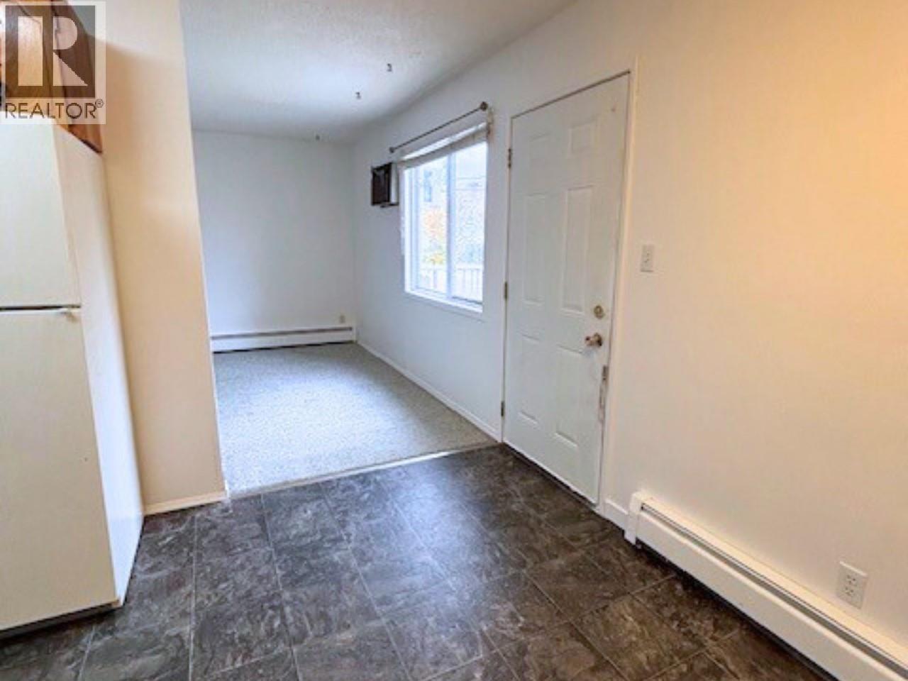 3710 25 Avenue, Vernon, BC - Indoor Photo Showing Other Room