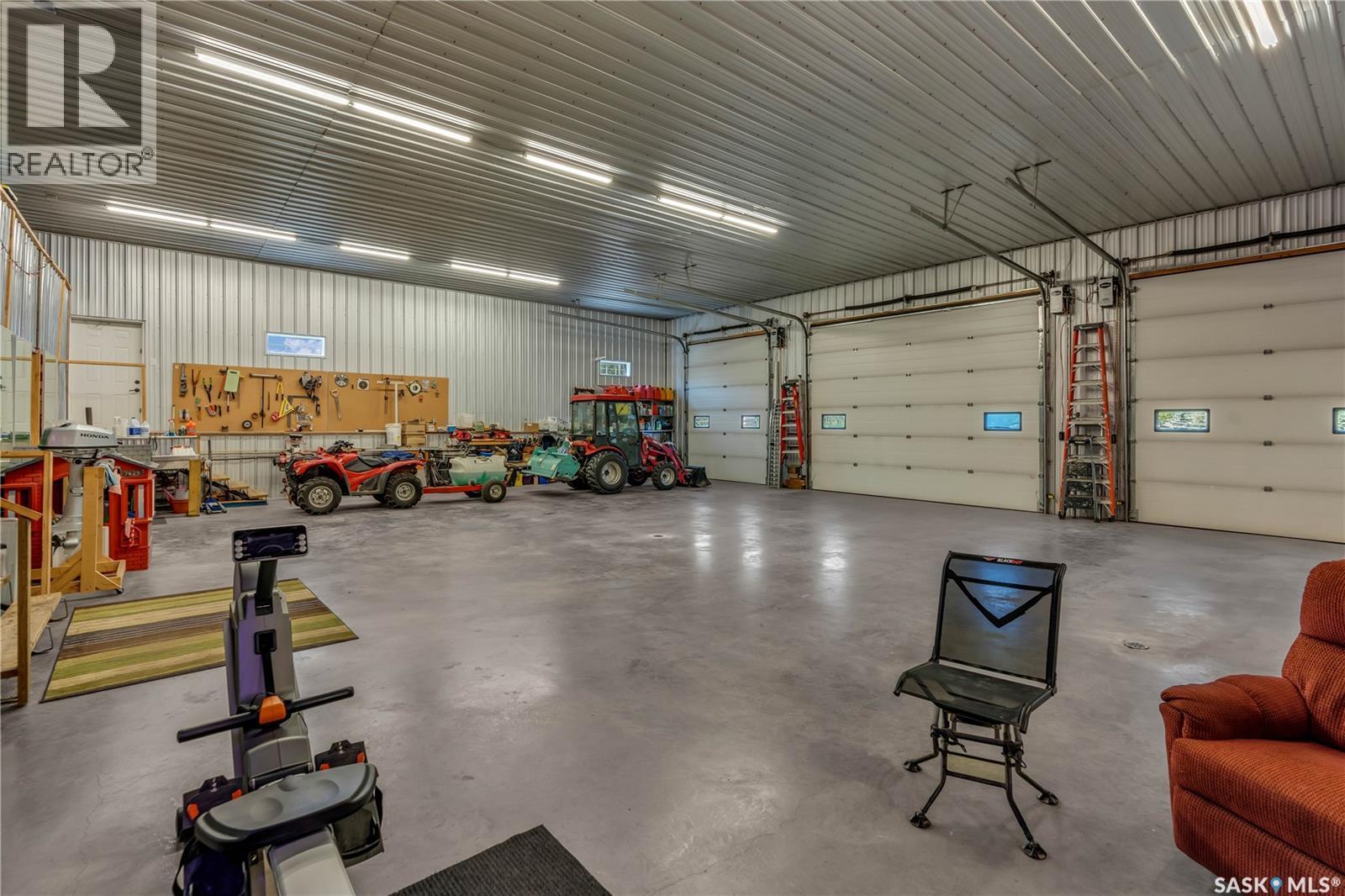 Barndominium At Turtle River, Turtle River Rm No. 469, SK - Indoor Photo Showing Garage