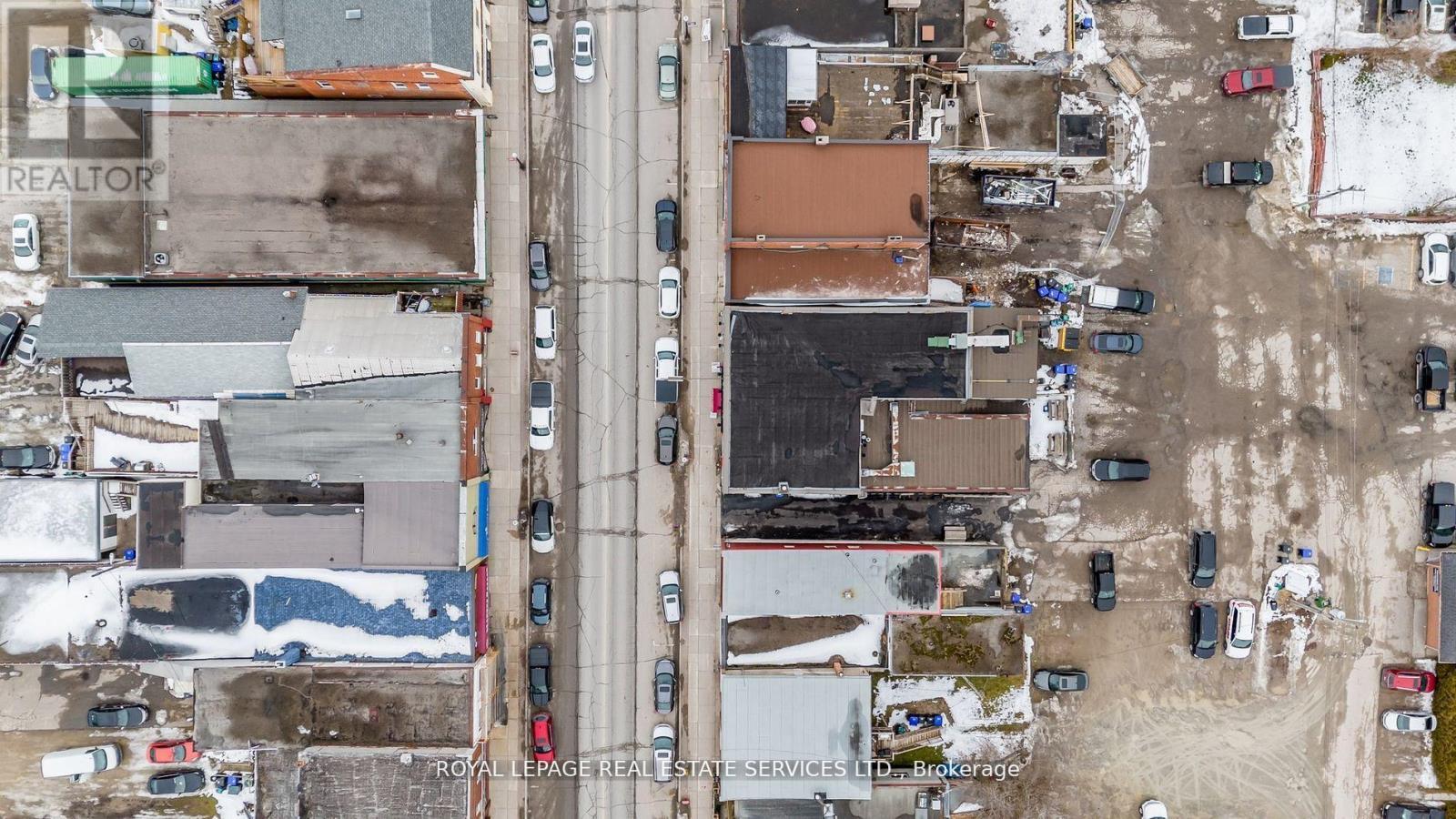 13 Queen Street, Springwater, ON