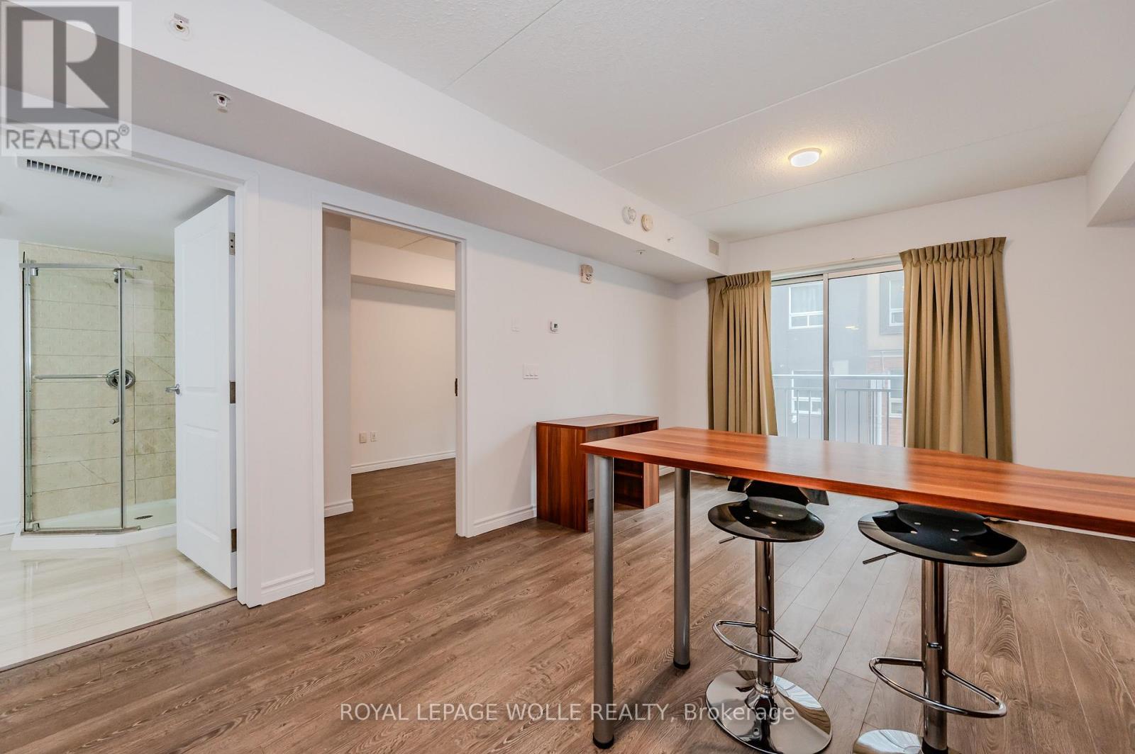 207 - 321 Spruce Street S, Waterloo, ON - Indoor Photo Showing Other Room