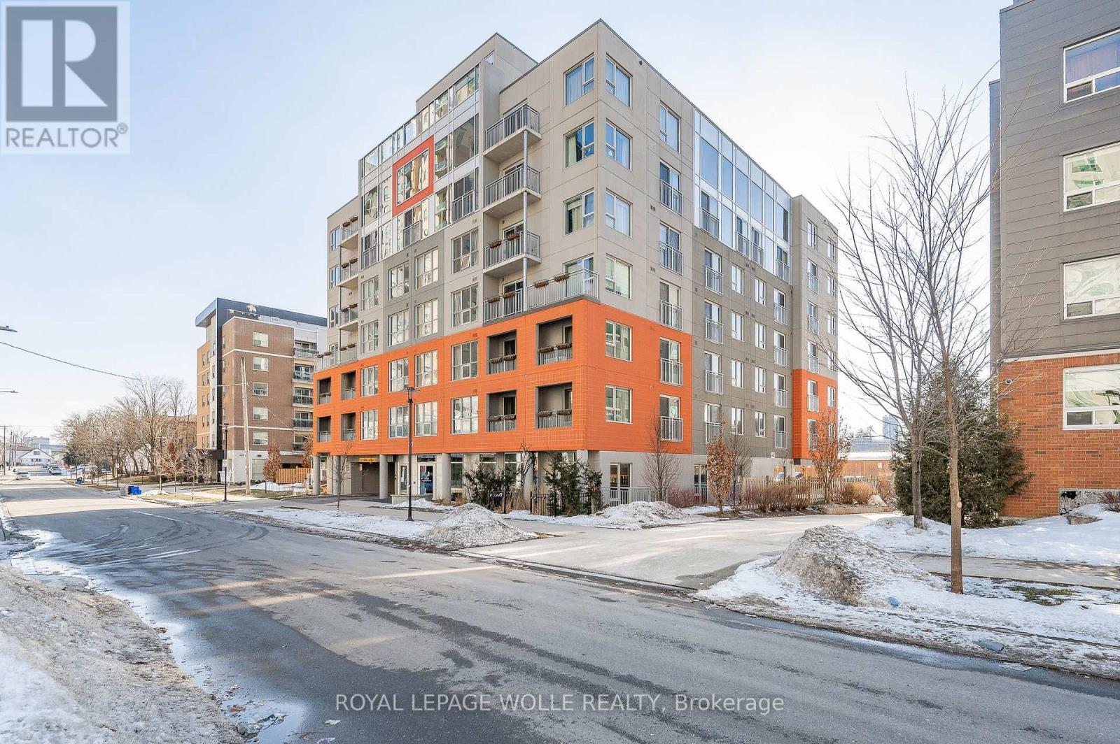 207 - 321 Spruce Street S, Waterloo, ON - Outdoor With Facade