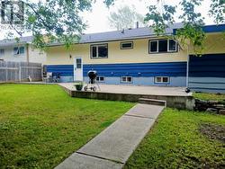 217 CRYSDALE DRIVE Mackenzie, BC V0J 2C0