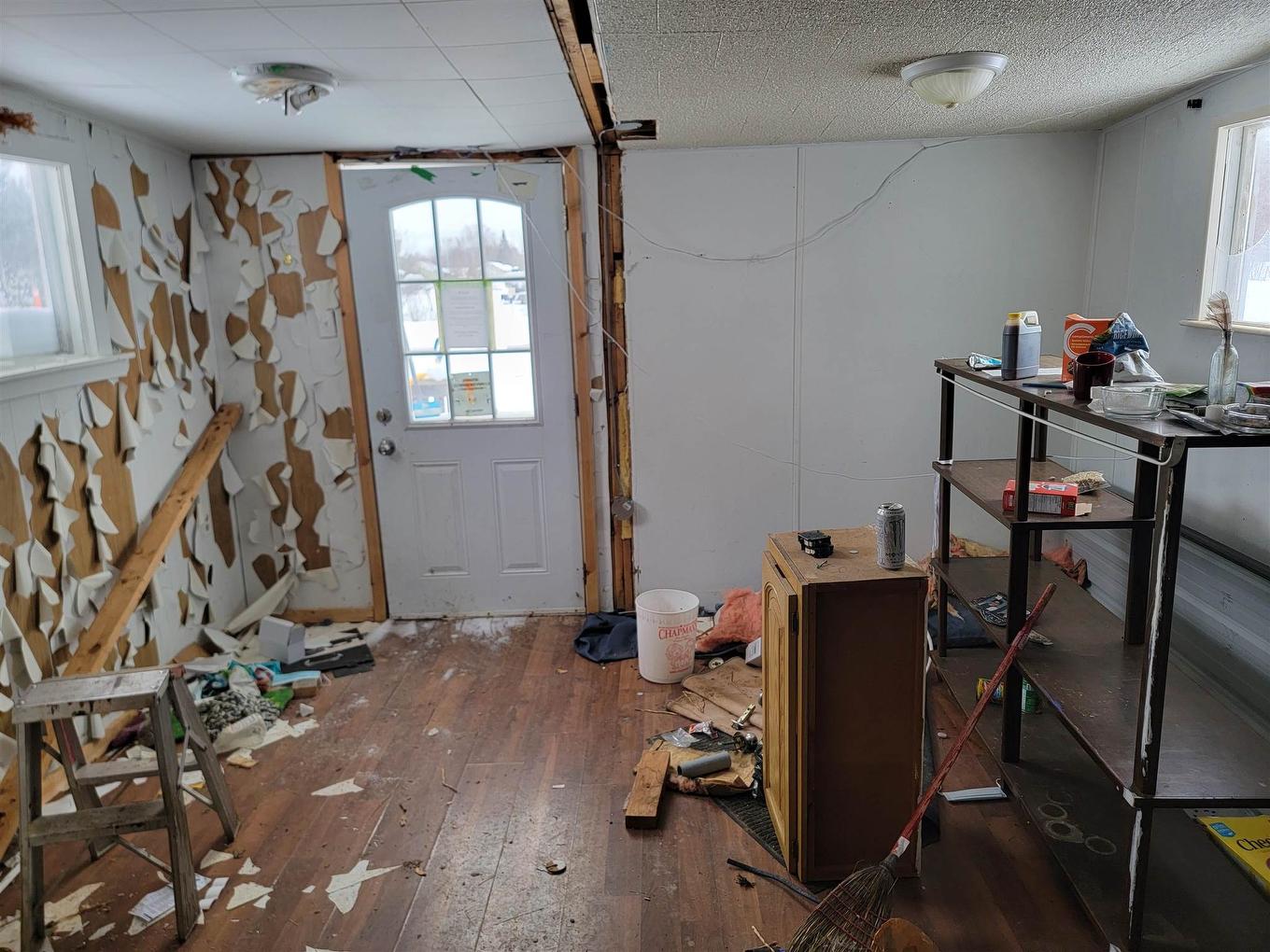 124 Sykes Street, Atikokan, ON - Indoor Photo Showing Other Room