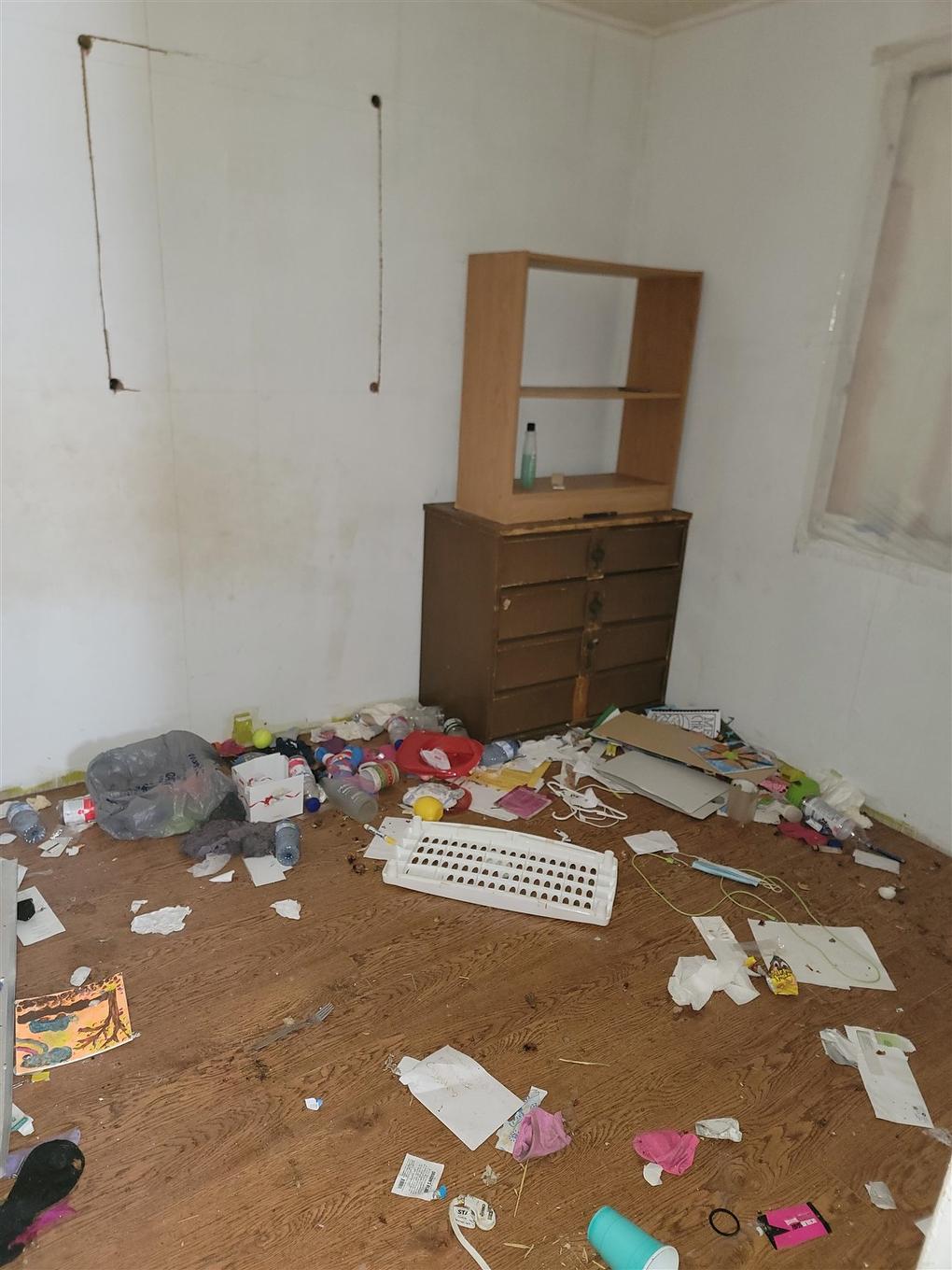 124 Sykes Street, Atikokan, ON - Indoor Photo Showing Other Room