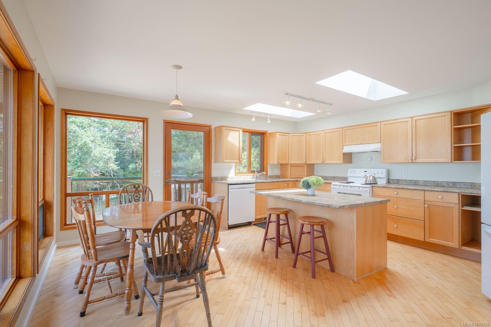 150 Jenkins Rd, Salt Spring, BC