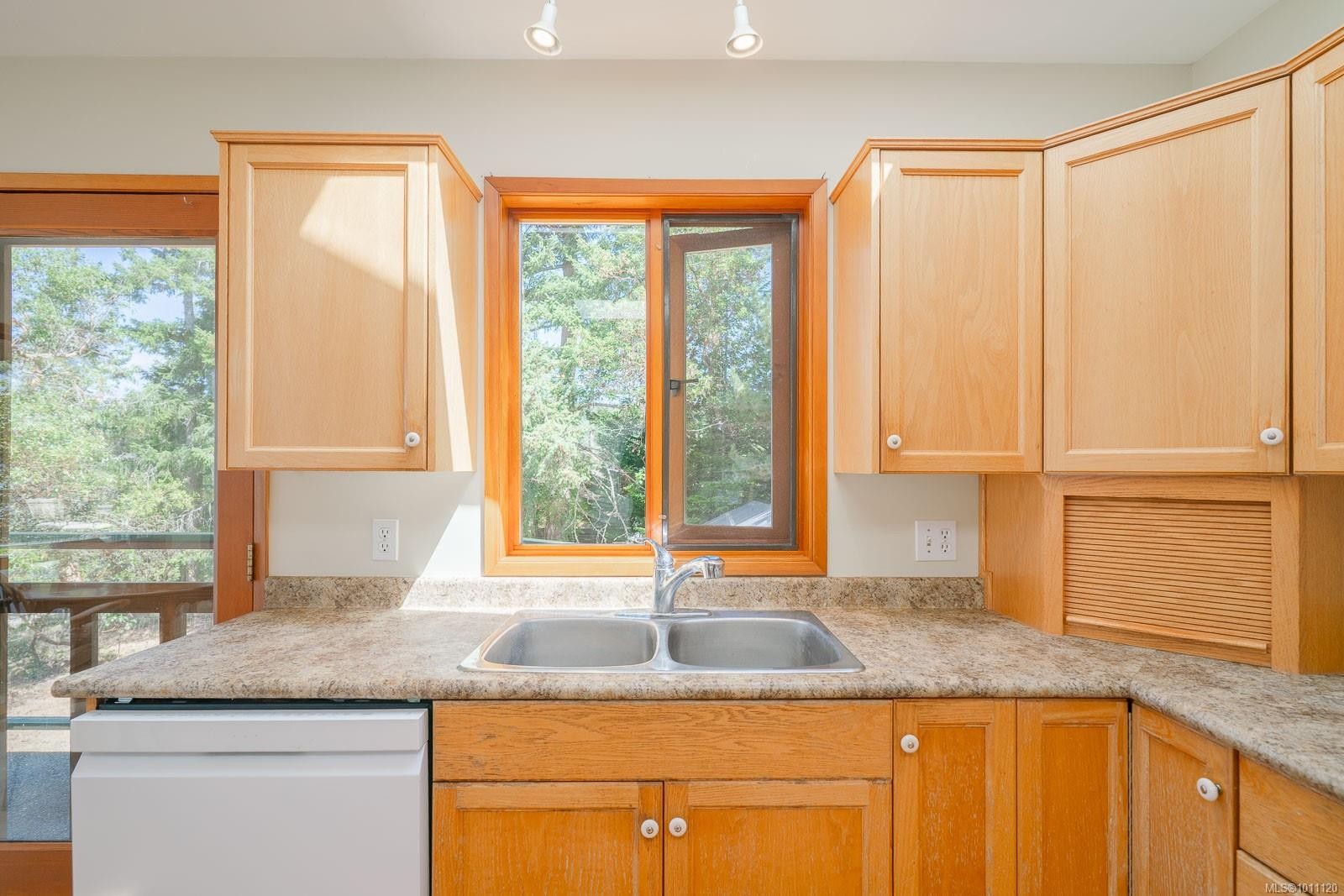 150 Jenkins Rd, Salt Spring, BC