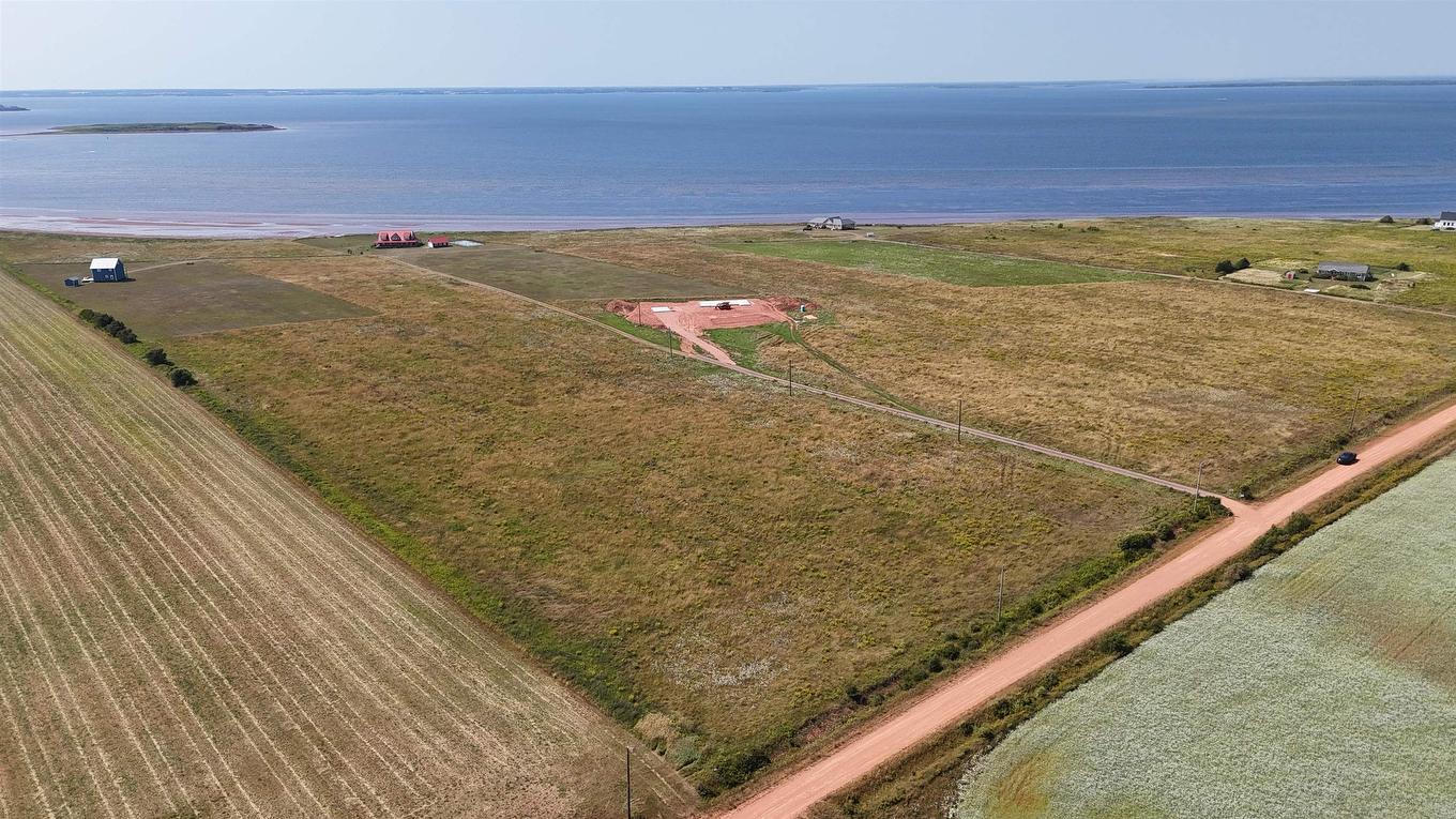 Blue Water Lane, Malpeque, PE