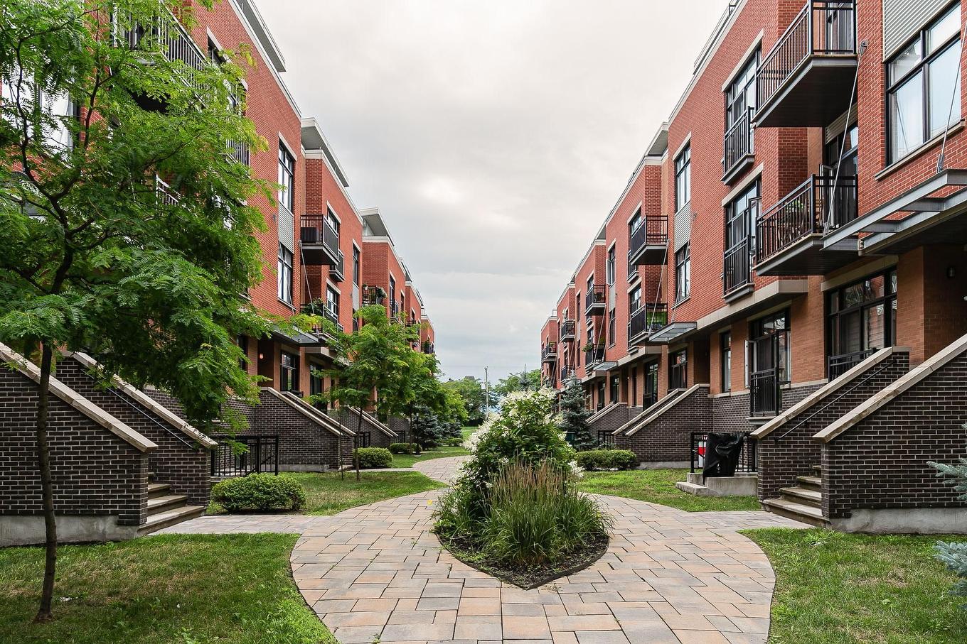 Overall view - 2-2244 Rue Victoria, Montréal (Lachine), QC - Outdoor