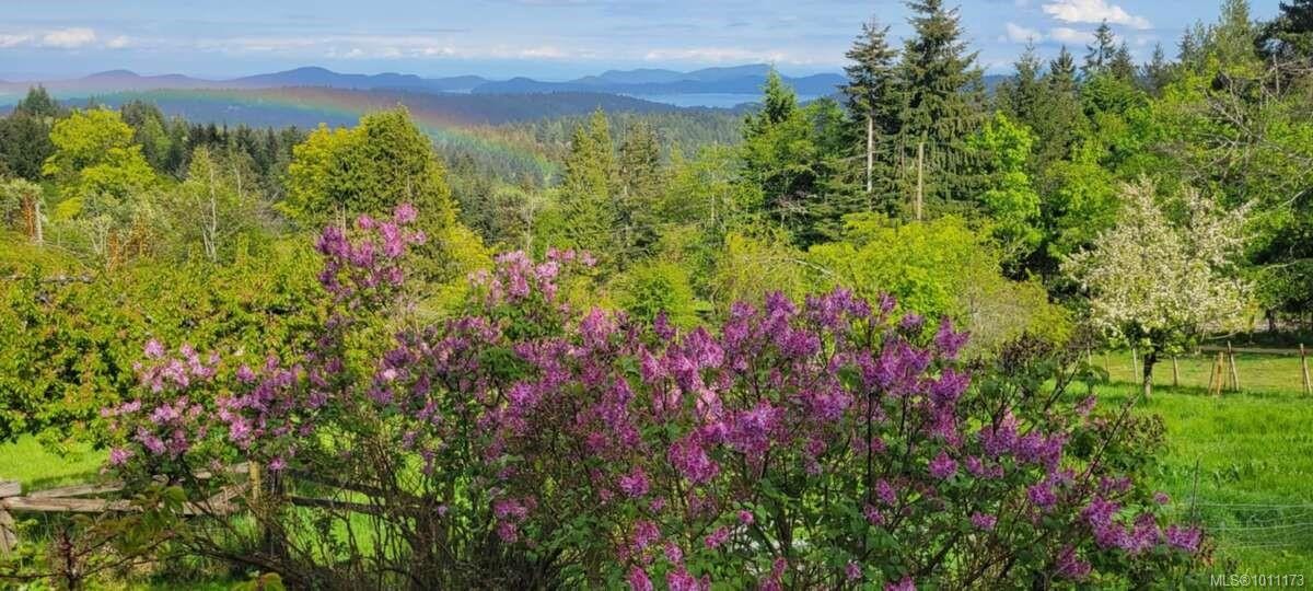 467 Dukes Rd, Salt Spring, BC