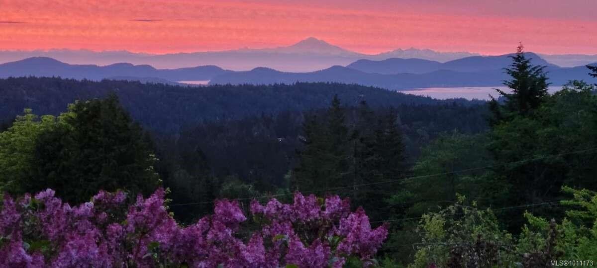 467 Dukes Rd, Salt Spring, BC