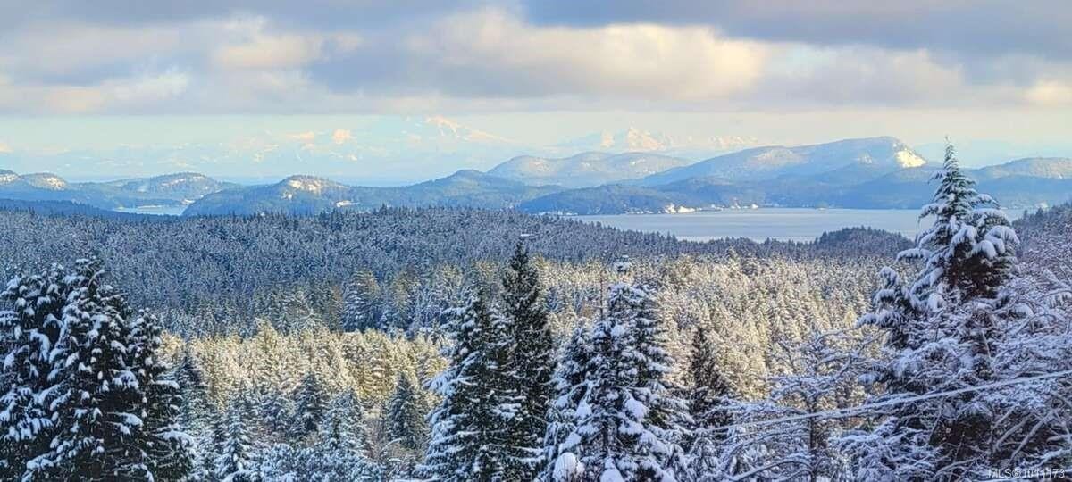 467 Dukes Rd, Salt Spring, BC