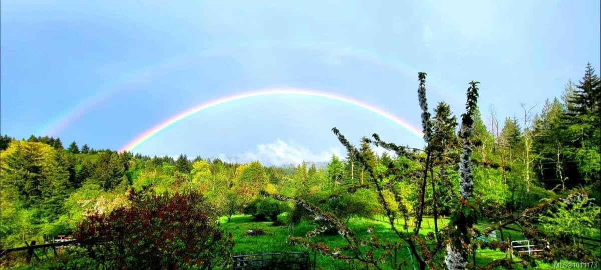 467 Dukes Rd, Salt Spring, BC