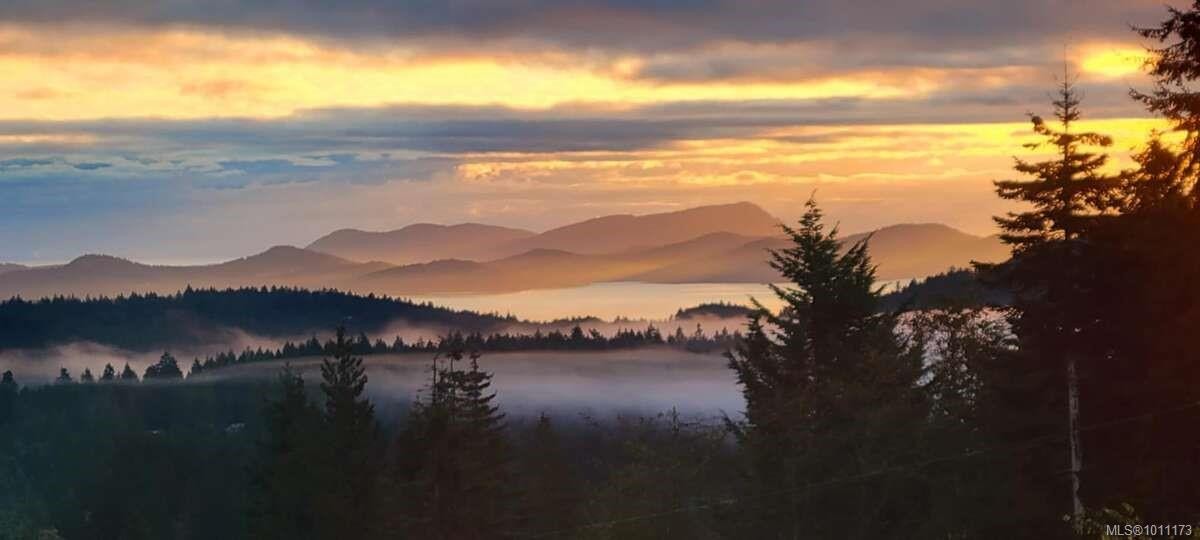 467 Dukes Rd, Salt Spring, BC