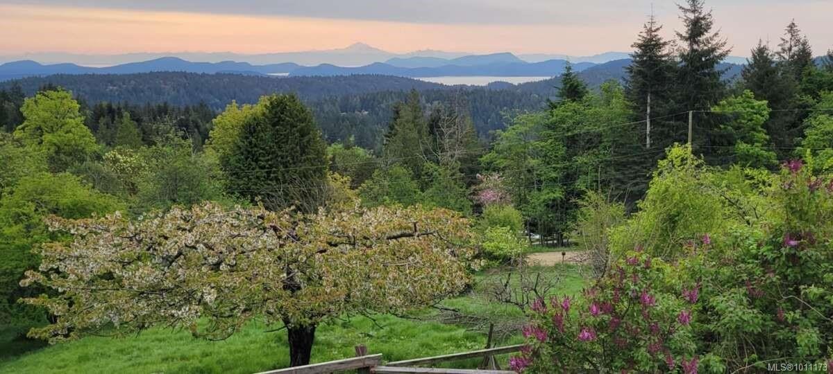 467 Dukes Rd, Salt Spring, BC