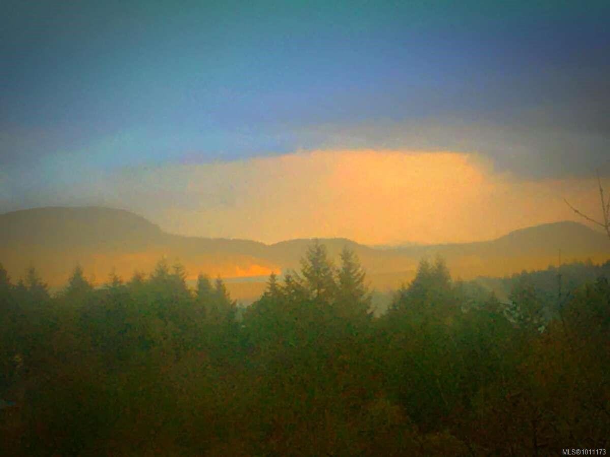 467 Dukes Rd, Salt Spring, BC