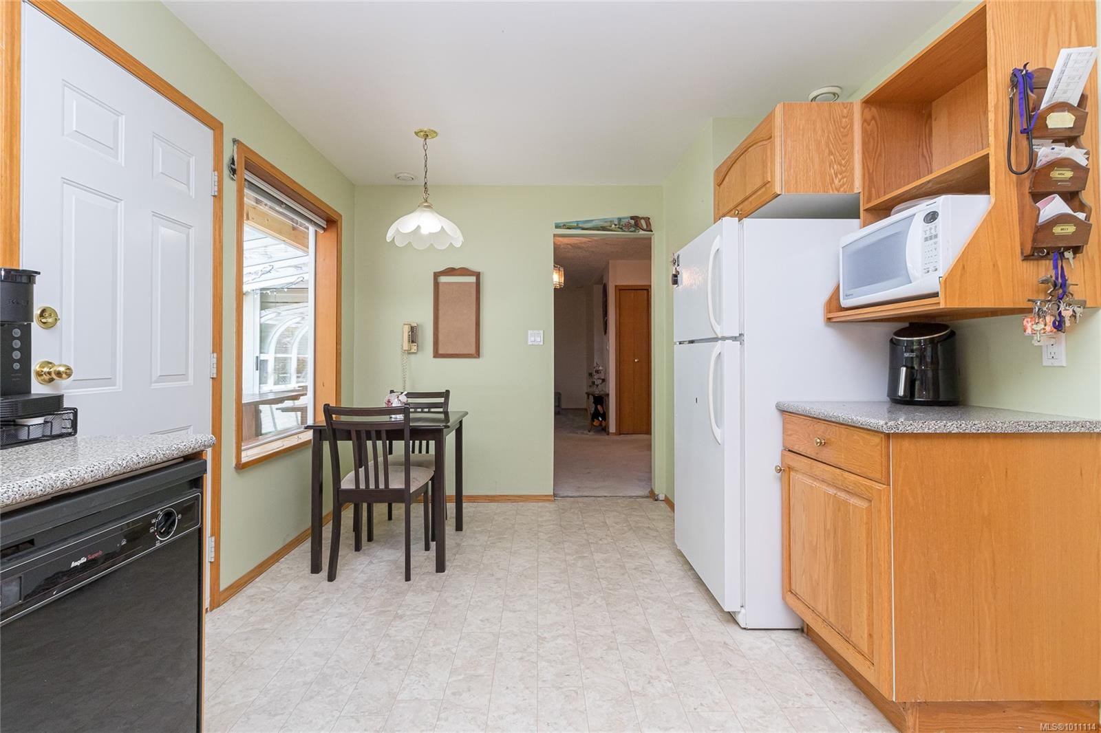 667 Goldie Ave, Langford, BC