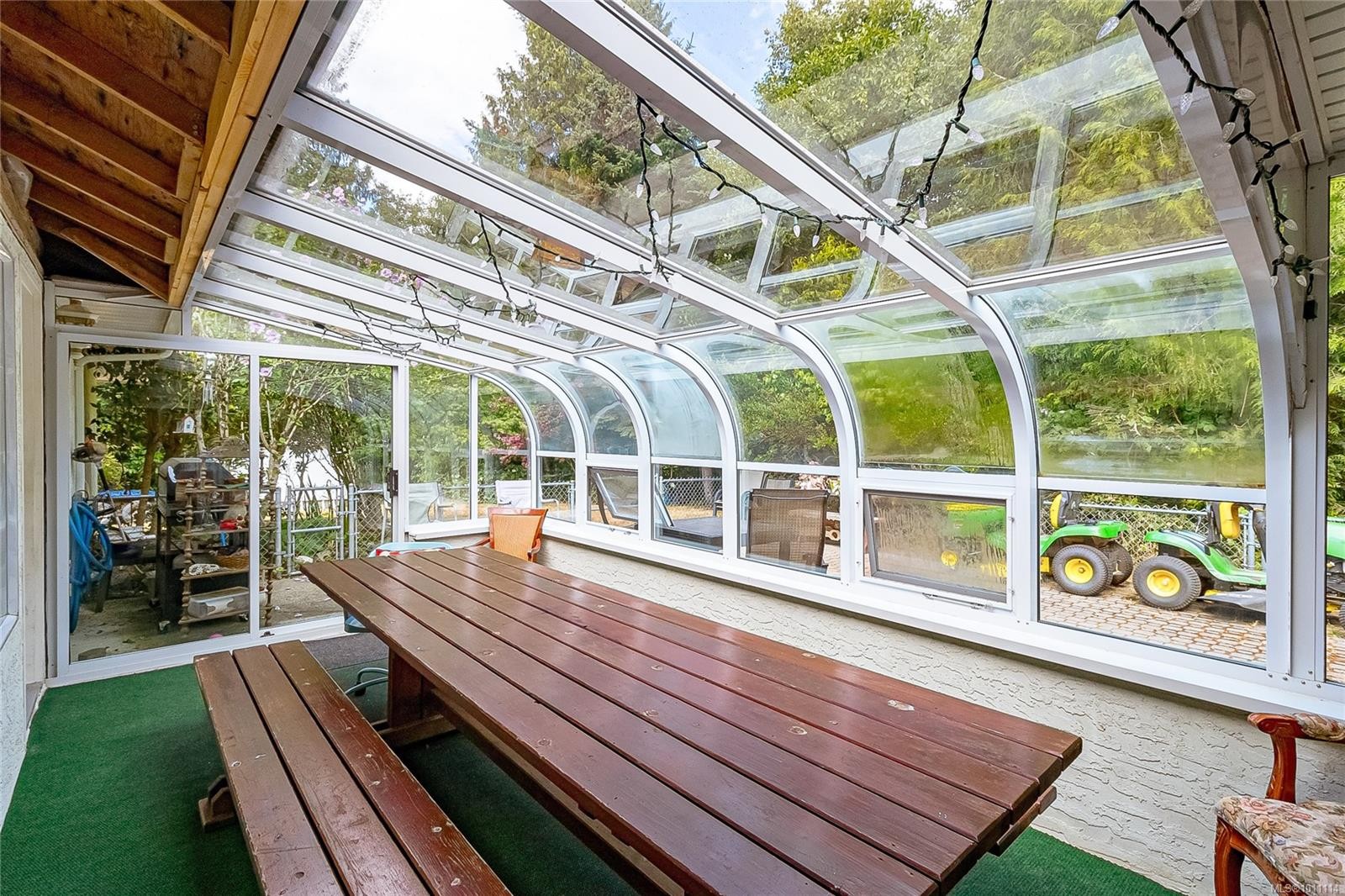 667 Goldie Ave, Langford, BC