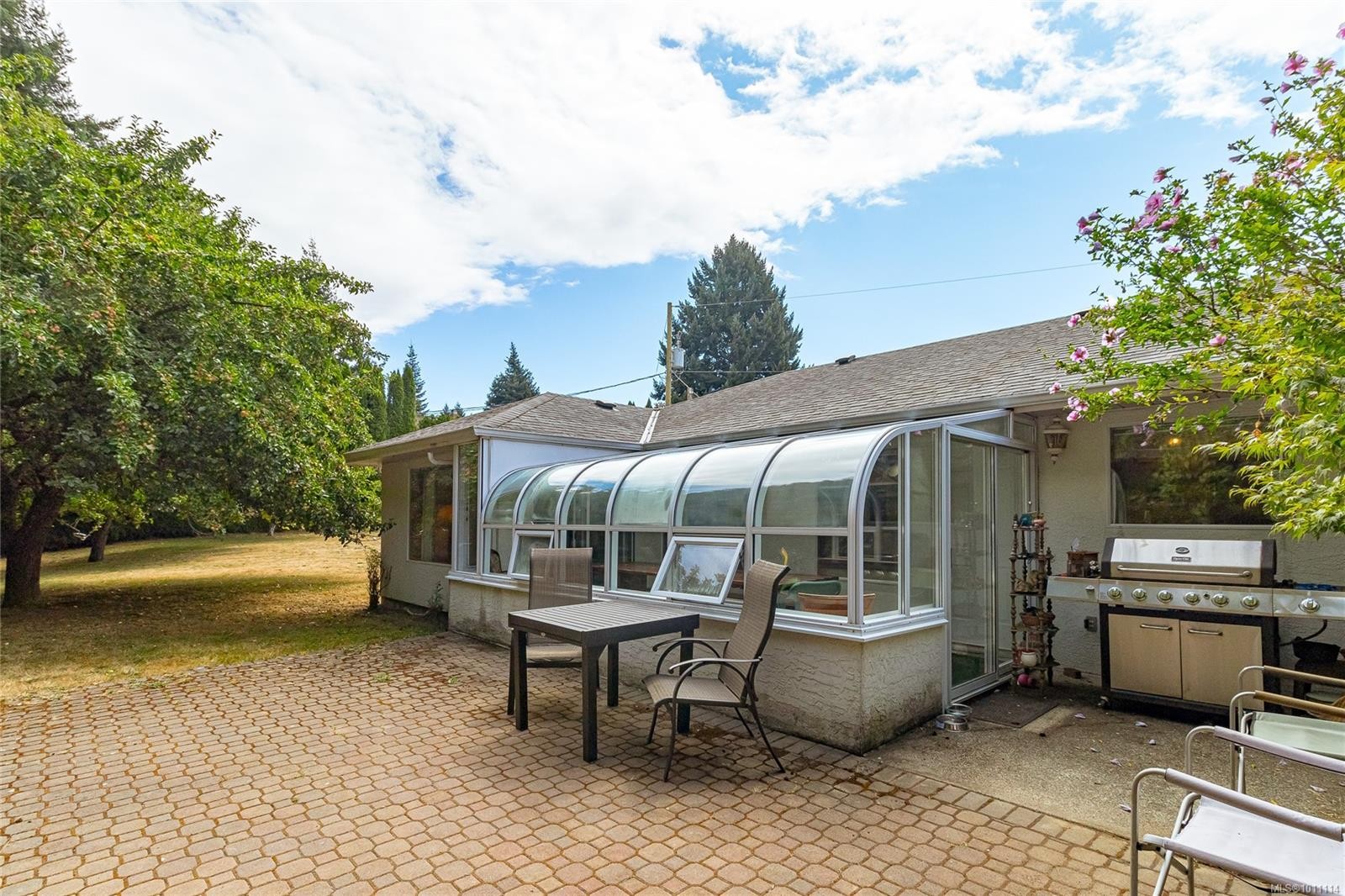 667 Goldie Ave, Langford, BC