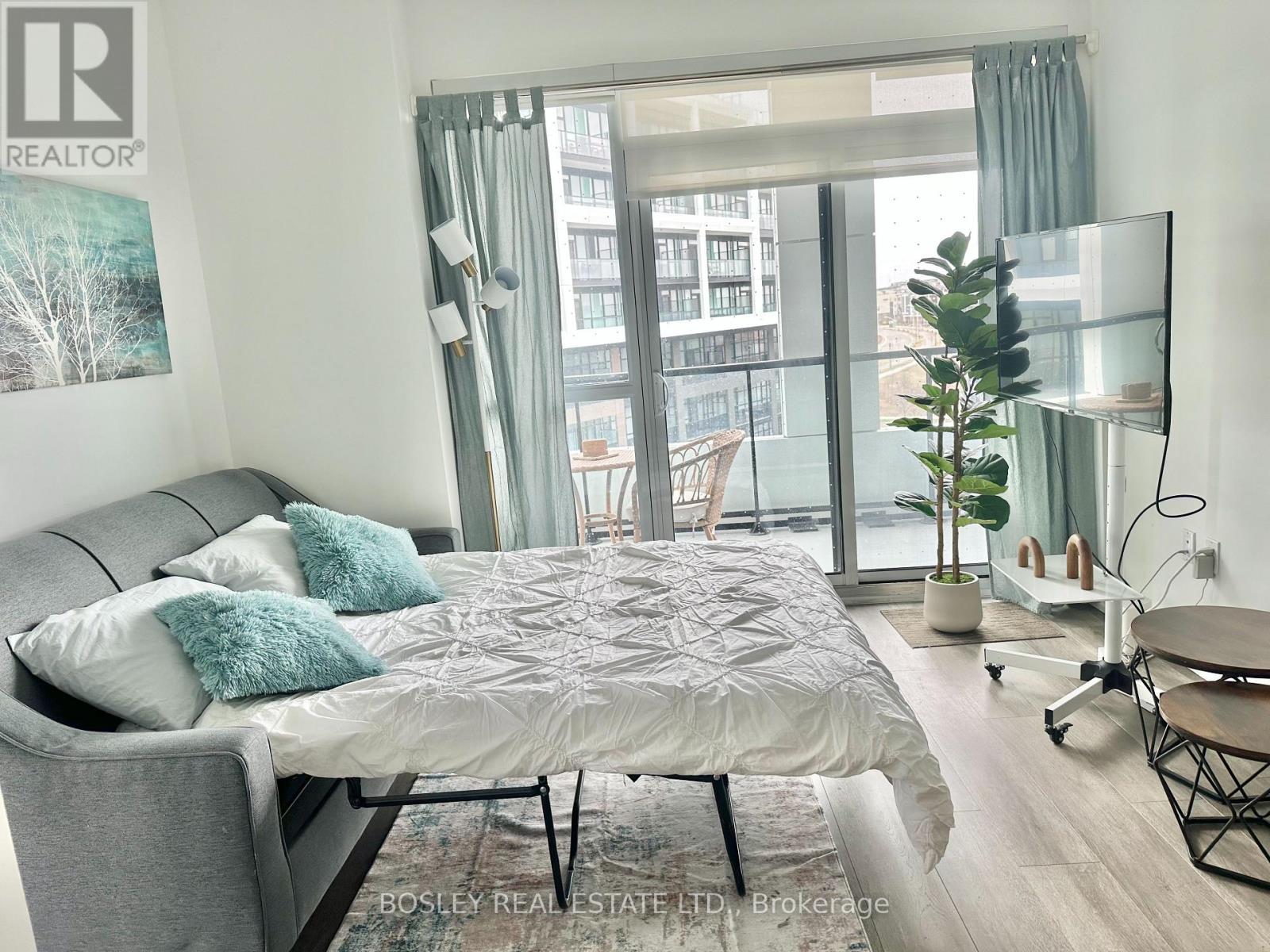 407 - 50 George Butchart Drive, Toronto, ON - Indoor